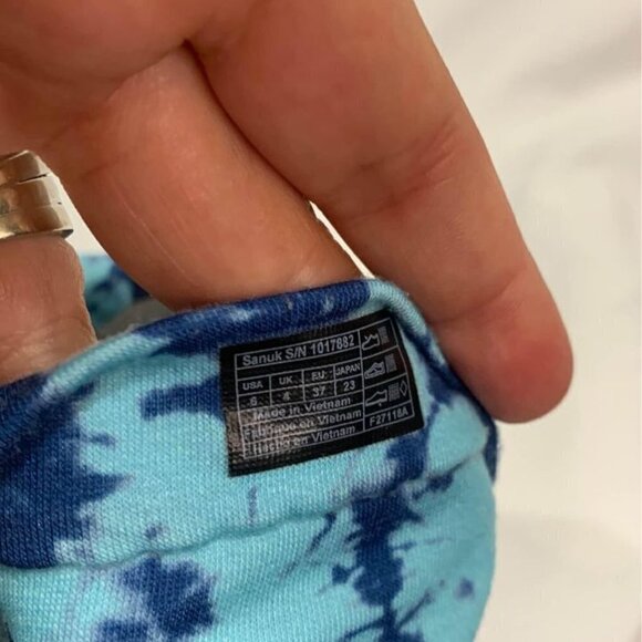 sanuk wrap sandal. Teal/black. Brand new. Size 6. Woman’s shoe. - Picture 9 of 9